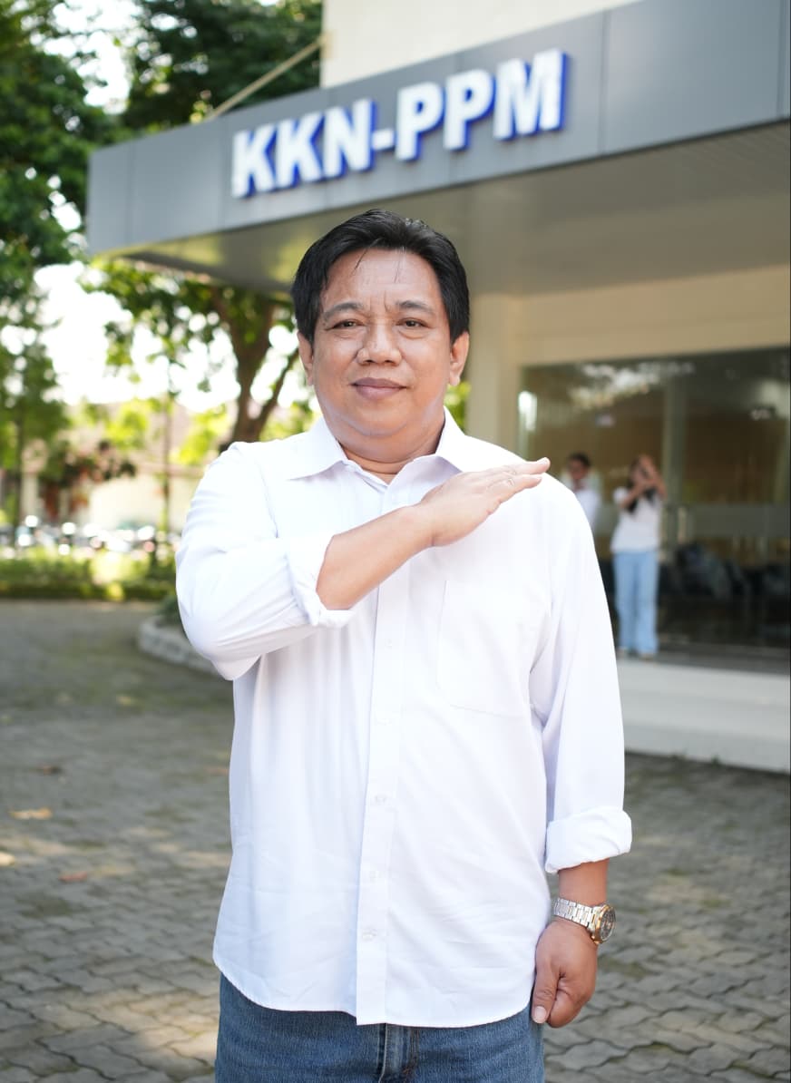 Dr. Rachmat A. Sriwijaya — Dosen Pembimbing Lapangan KKN-PPM UGM Biak Elok
